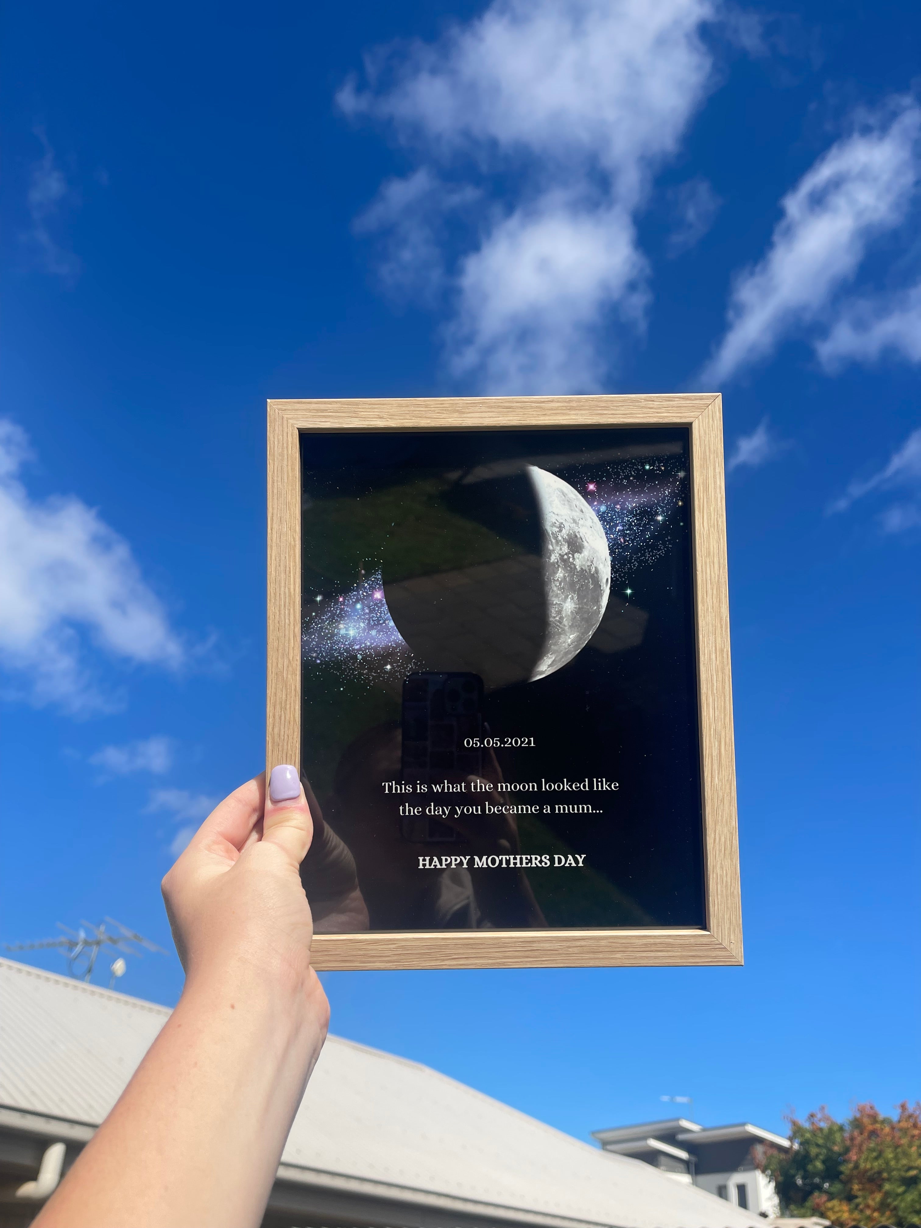 Moon Frame